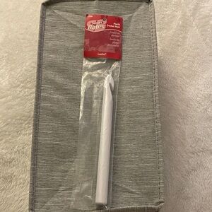 Bates White Crochet Hook